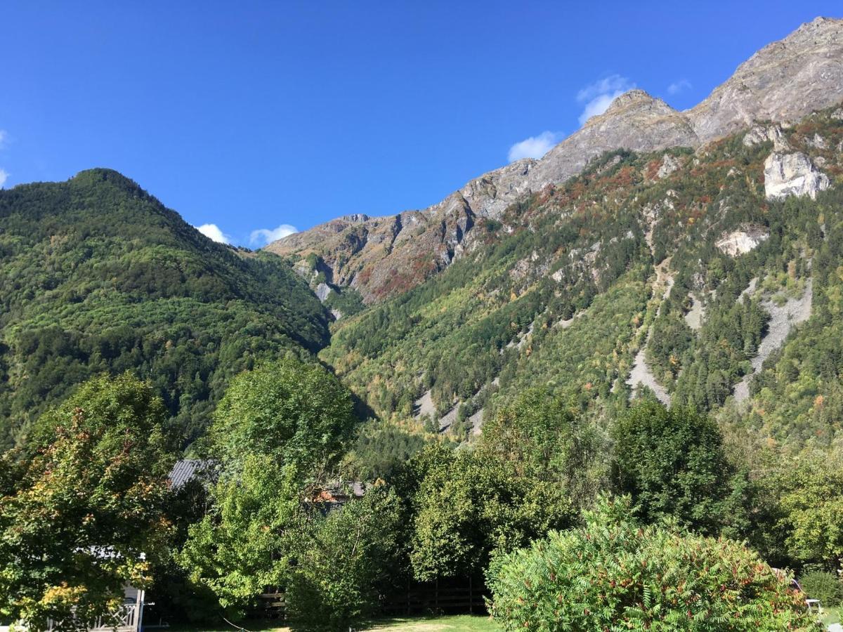 Ferme Noemie Villa Le Bourg-dʼOisans Exterior foto