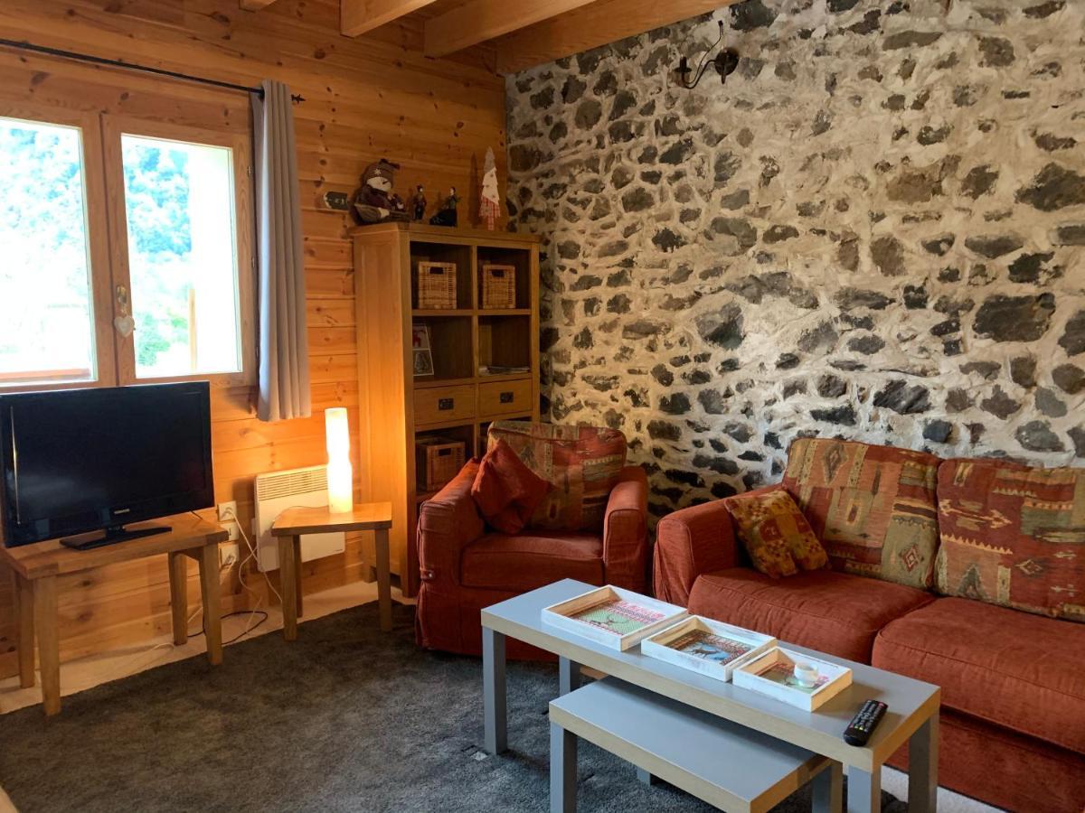 Ferme Noemie Villa Le Bourg-dʼOisans Exterior foto