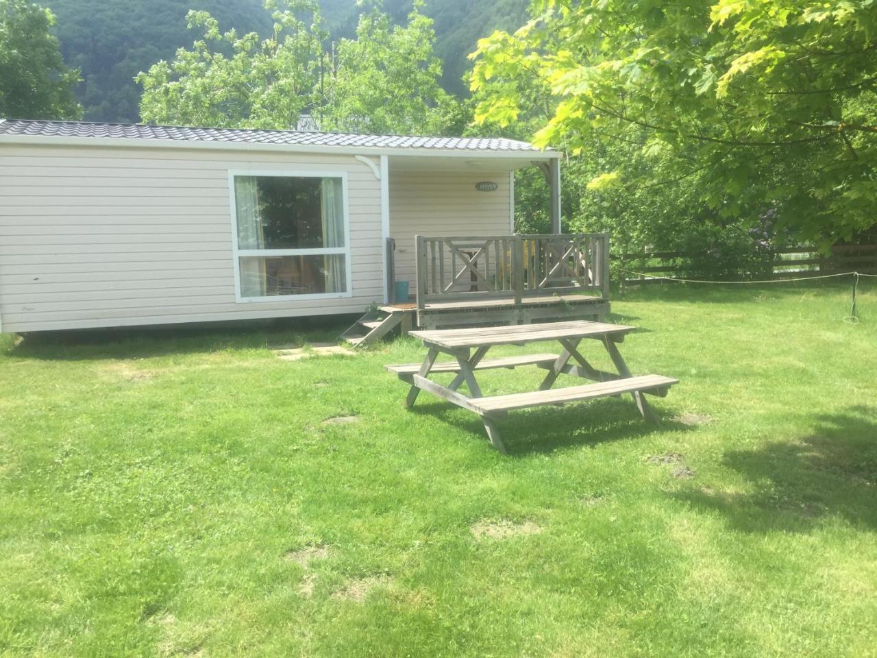 Ferme Noemie Villa Le Bourg-dʼOisans Exterior foto